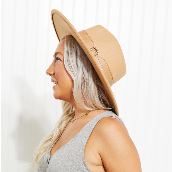 Sold Out - Picture 4 of 10